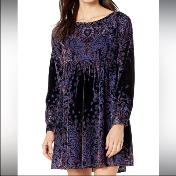 Free People Dresses & Skirts - Free People Mirror Mirror Velvet Mini Dress S61-34